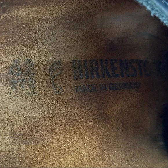 Birkenstock Boston leather clog. 🖤 - Picture 8 of 10